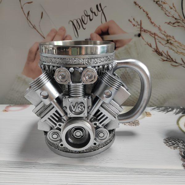 V8 engine resin decorative cup