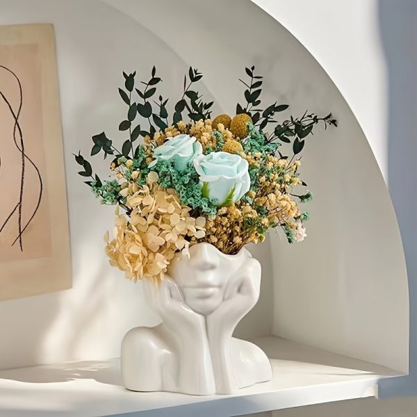 Character art ornaments, exquisite desktop bouquet decorations