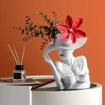 Simple Goddess Flower Arrangement Resin Ornament