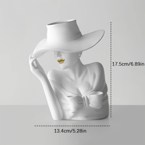 Simple Goddess Flower Arrangement Resin Ornament
