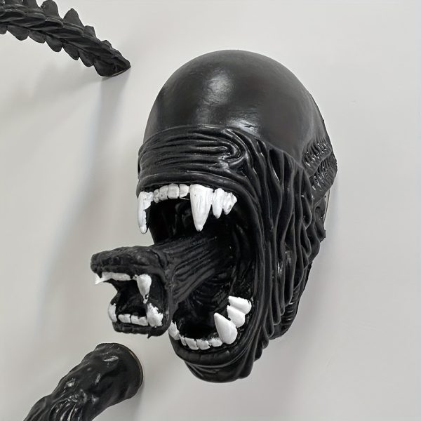 Alien demon monster decoration horror art statue